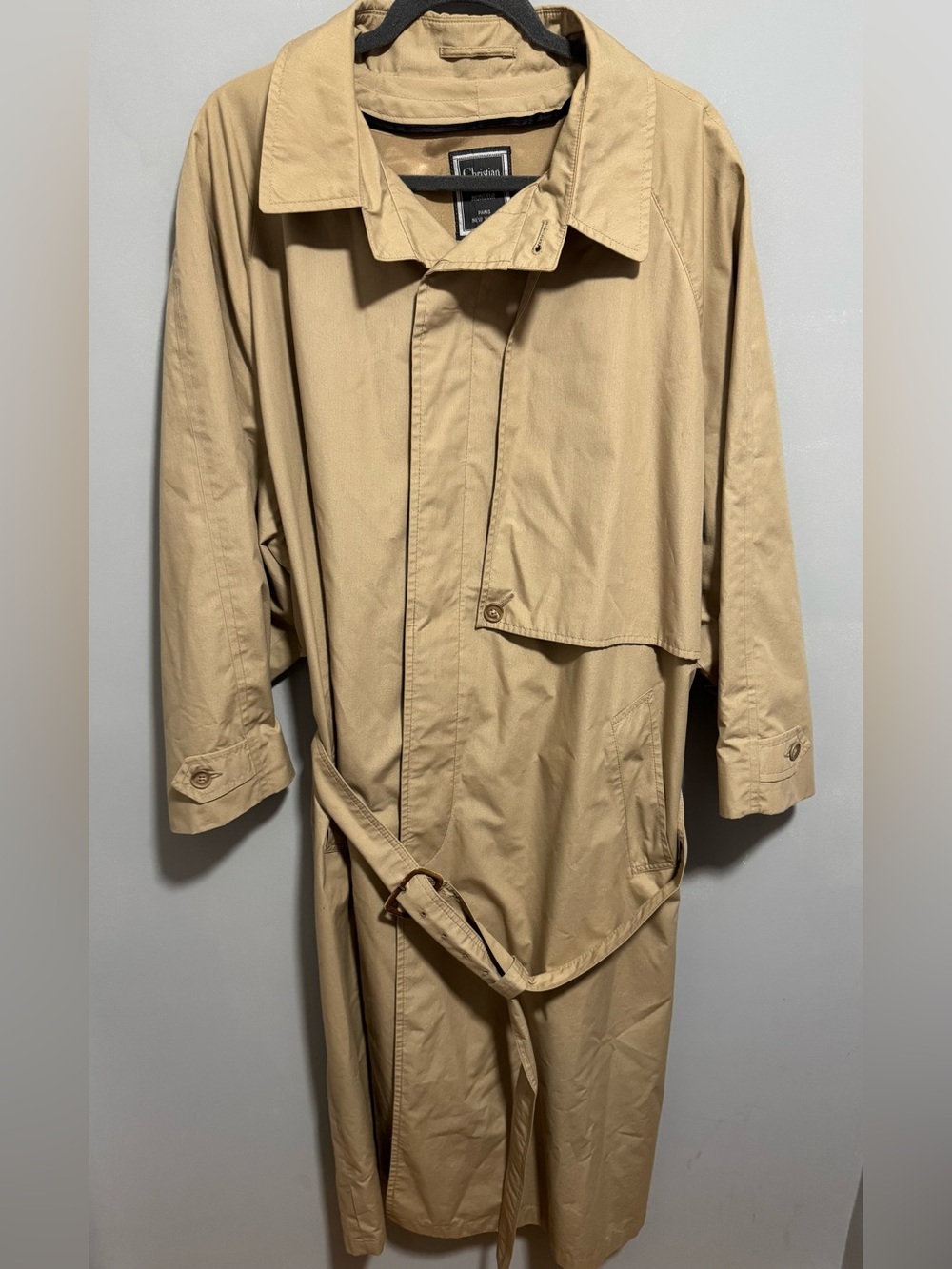 Christian Dior- Men’s Vintage Trench Coat Tan Size 46R